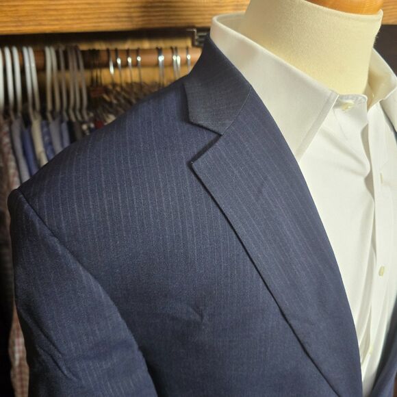 Jos. A. Bank 1905 Tailored Fit Navy Pinstripe Wool Suit Coat 46R - Picture 3 of 15